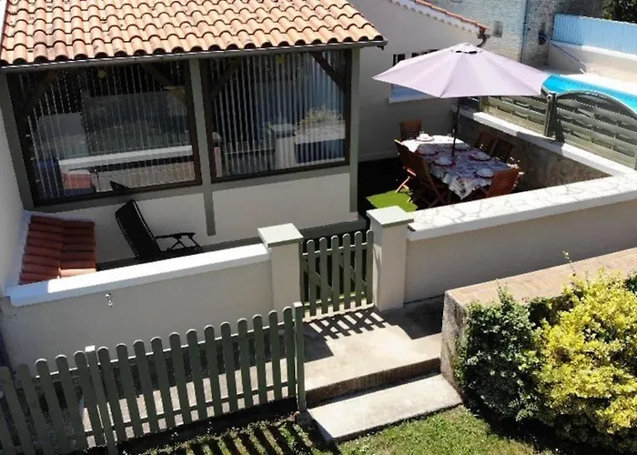 Perfect Getaway For A Family Ferienhaus Saint-Fraigne